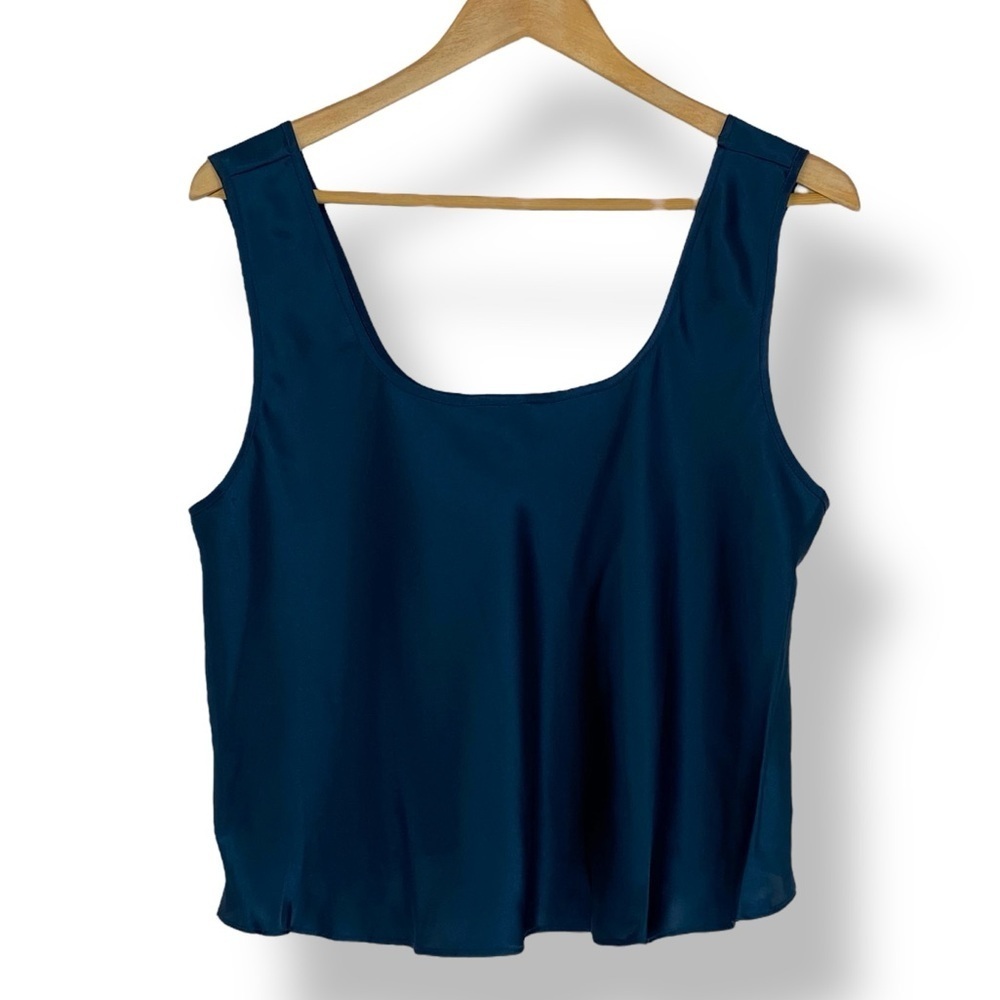 NWT Victoria's Secret Deep Sea Dark Blue Shiny Cami Women's Top Sz Large